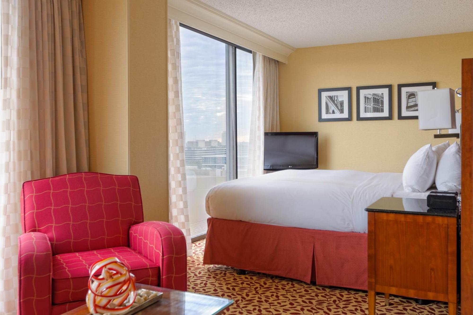 Houston Marriott West Loop By The Galleria Exterior foto